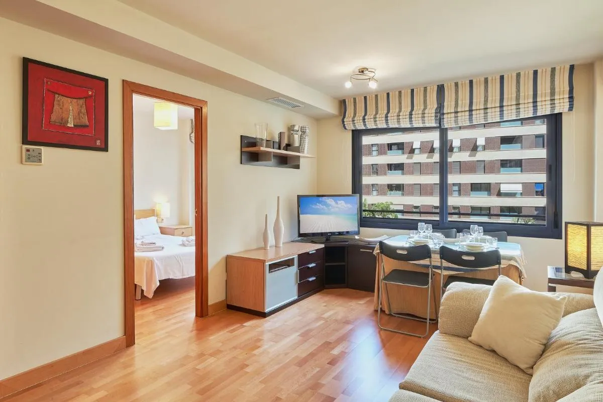 Image 5 of Metropolitan Apartment