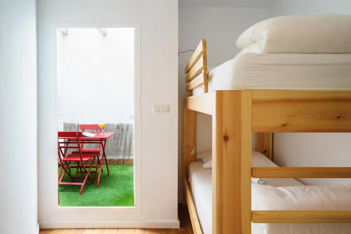 Image 4 of Minimal Rooms by ELE Apartments