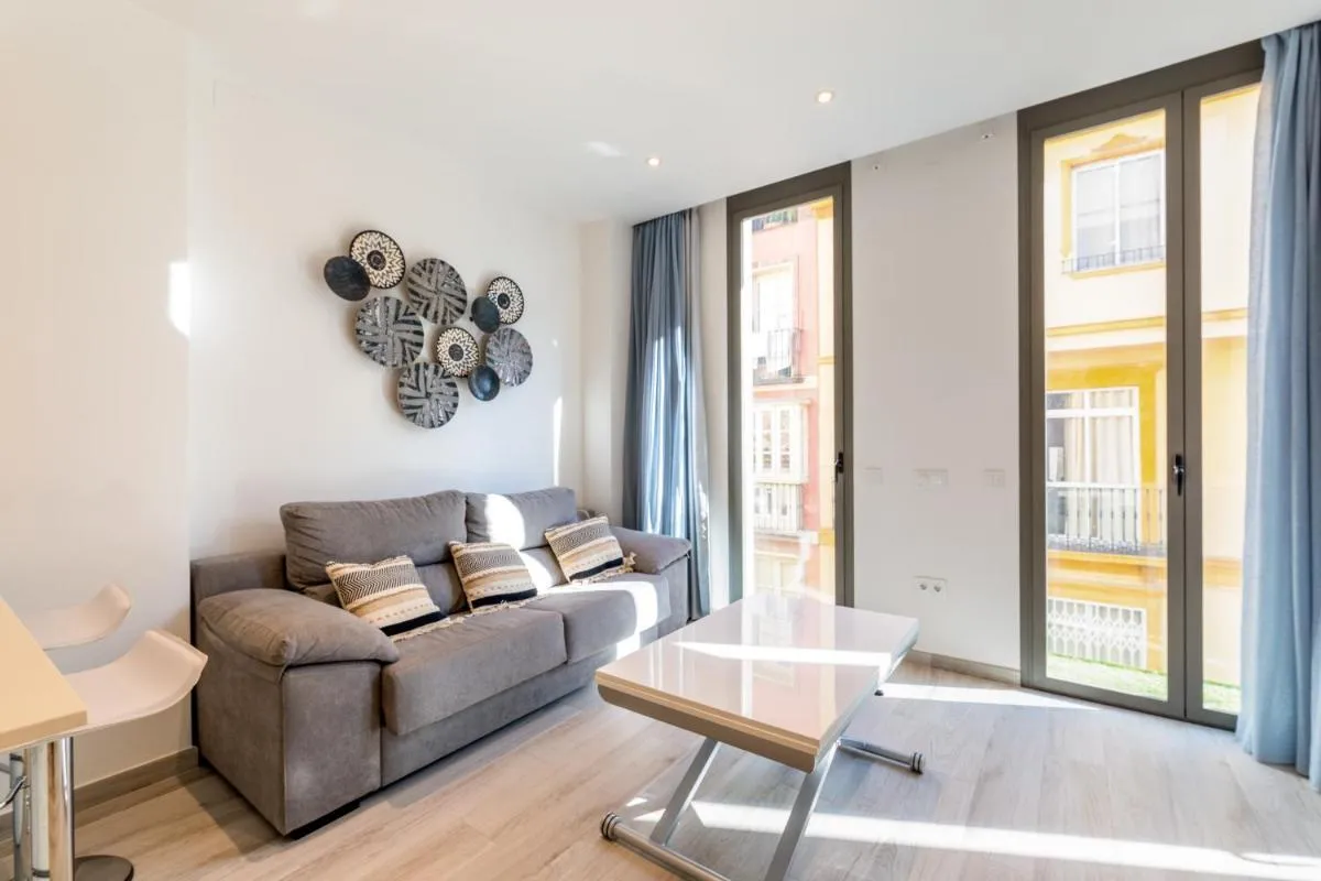 Image 3 of Minty Stay – Modern La Merced