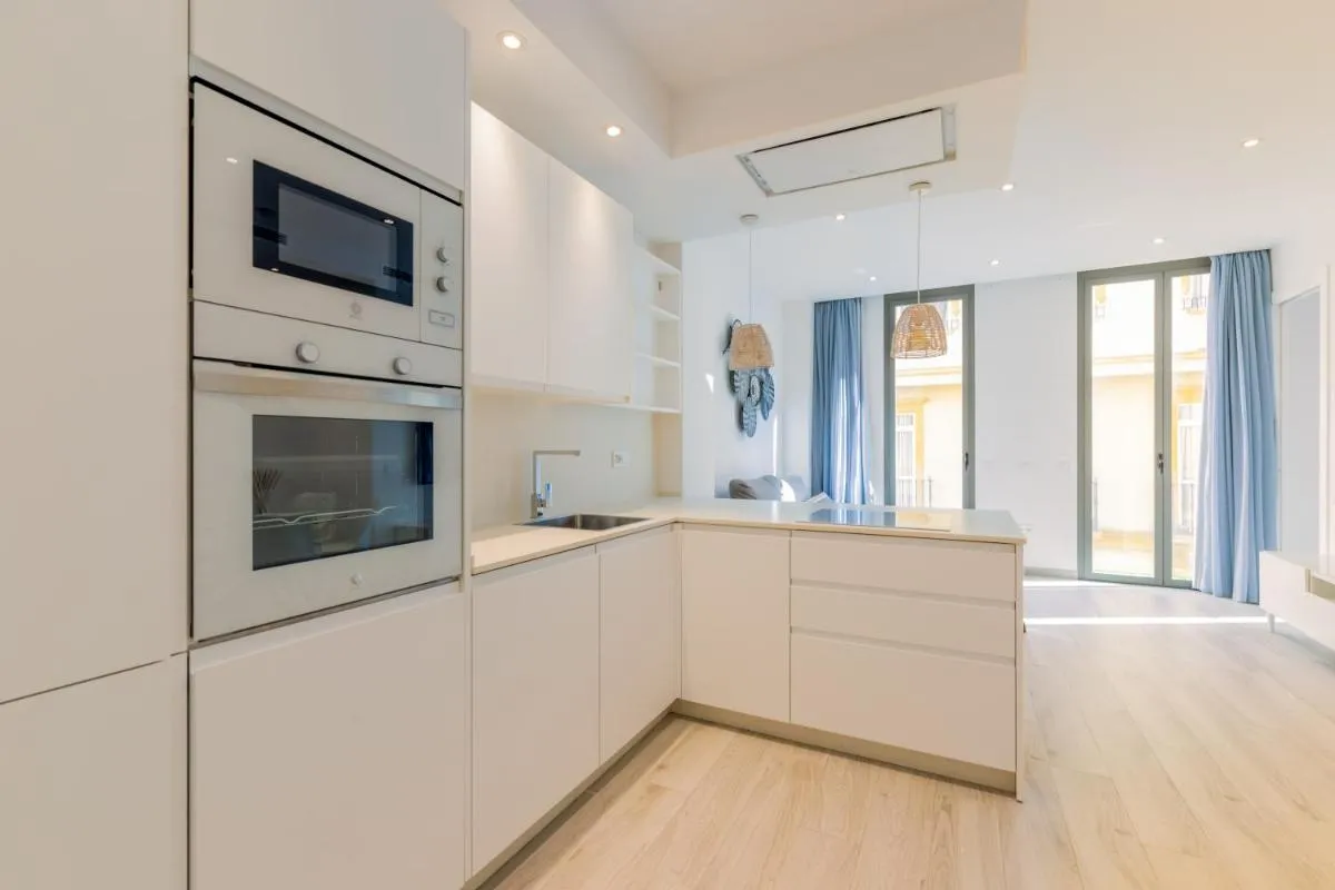Image 1 of Minty Stay – Modern La Merced