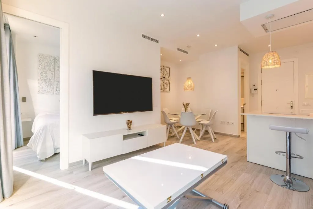 Image of Minty Stay – Modern La Merced