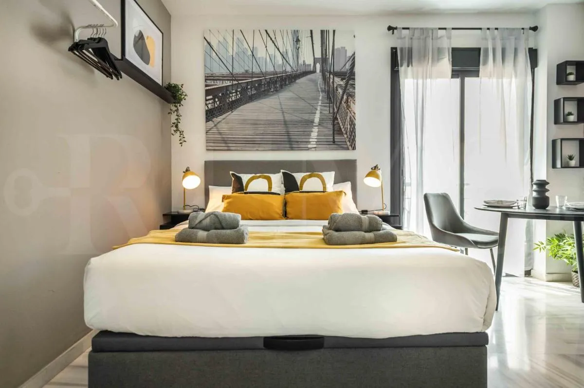 Image 2 of Modern Studio with Private Rooftop Terrace by REMS