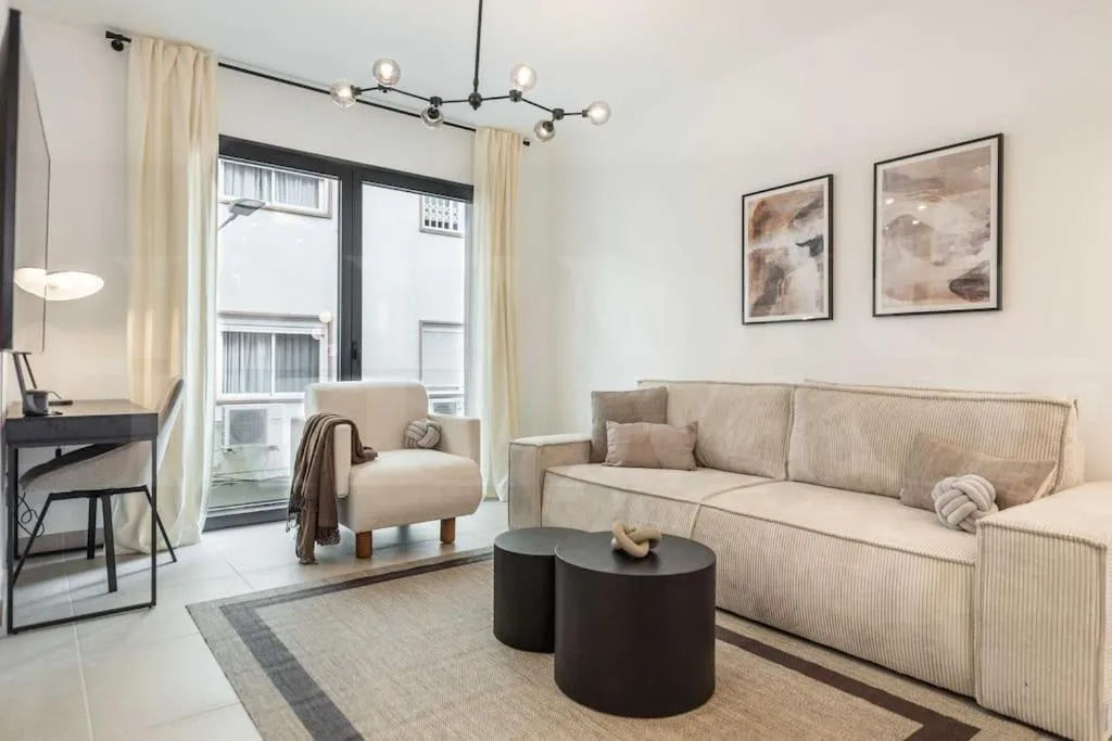 Image of Modern apartment with patio & parking by REMS