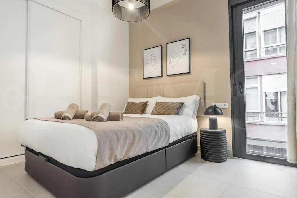 Image 5 of Modern apartment with patio & parking by REMS