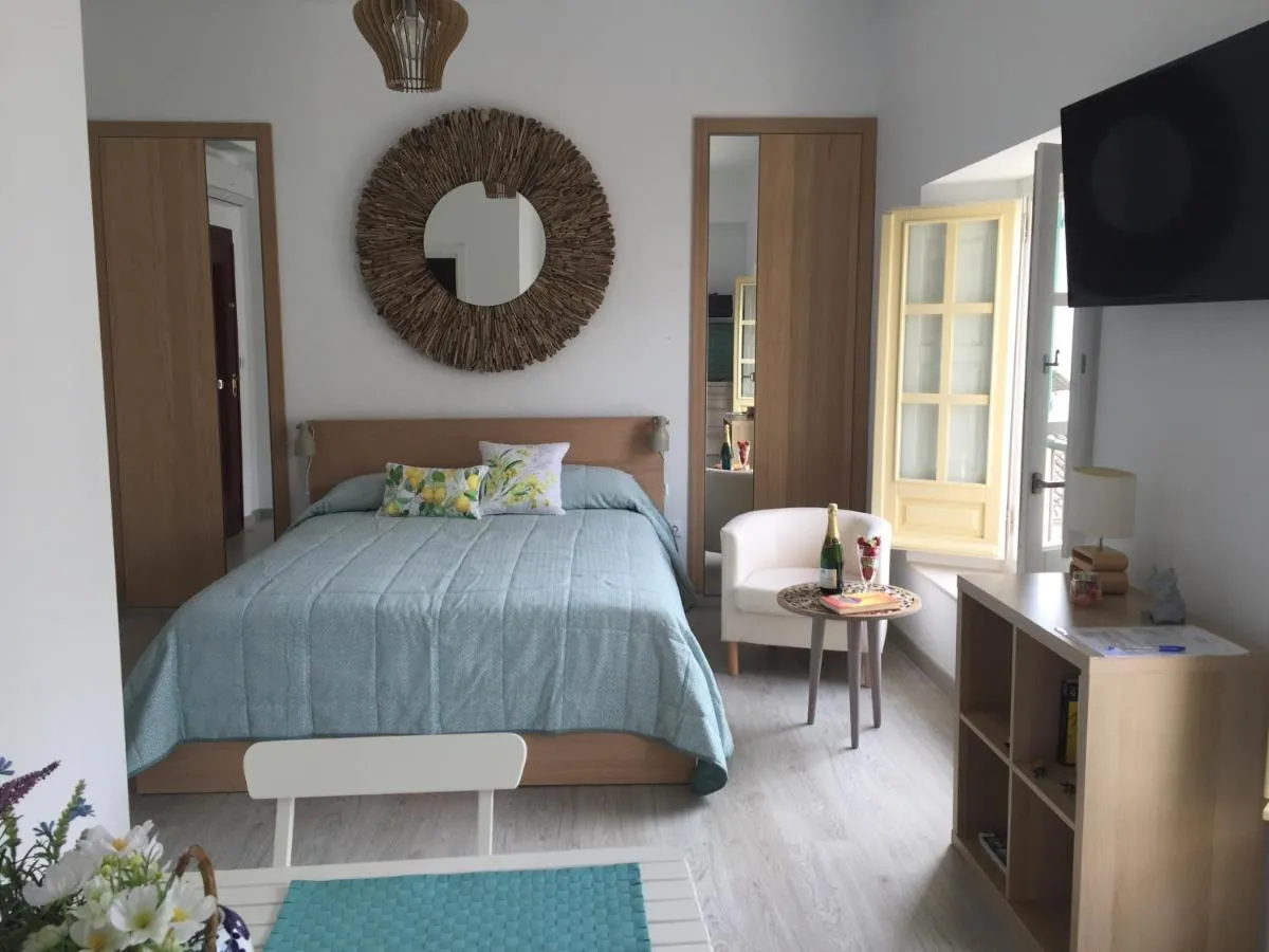 Image 2 of NATURA SUITE MÁLAGA