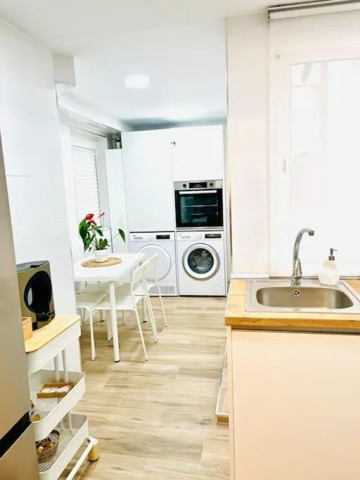 Image 4 of New Spacious and Cozy apartment – Málaga