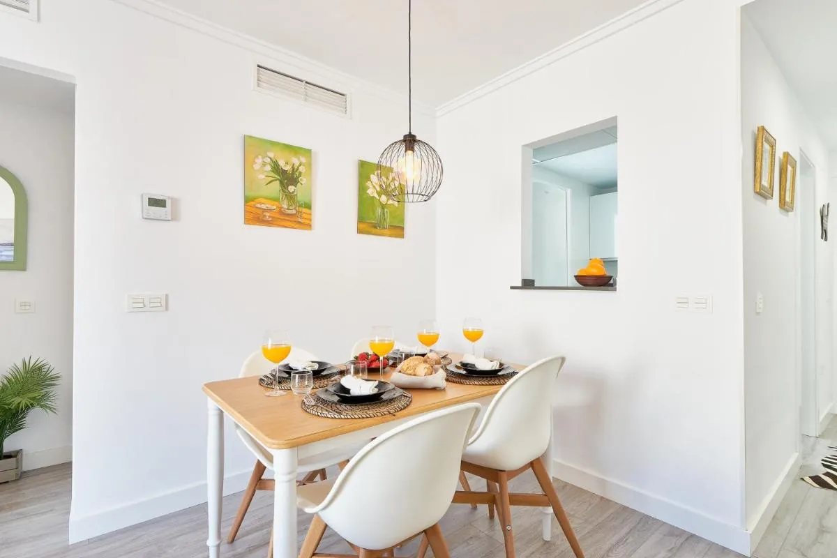 Image 1 of Nice Apartment Huelin