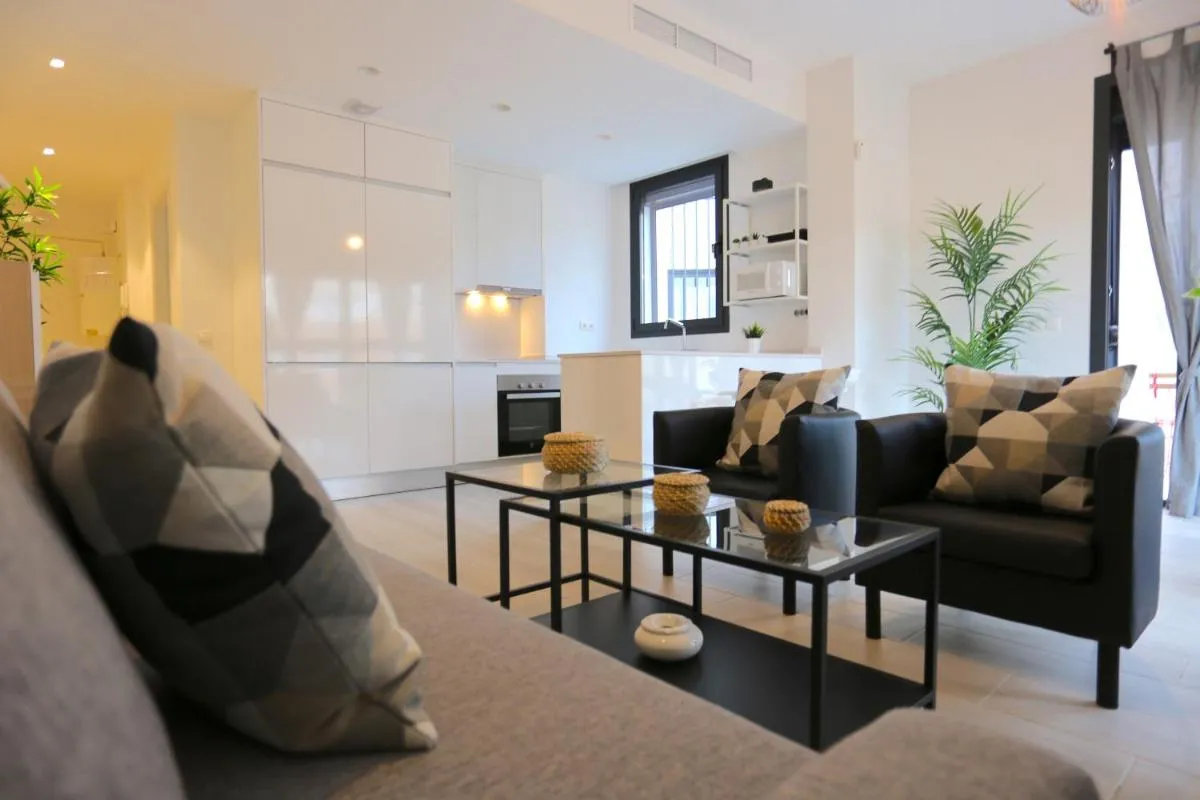 Image 2 of OASIS Malaga City Apartment