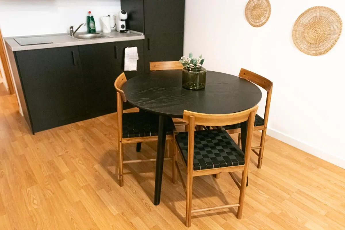 Image 1 of Peaceful central apartment