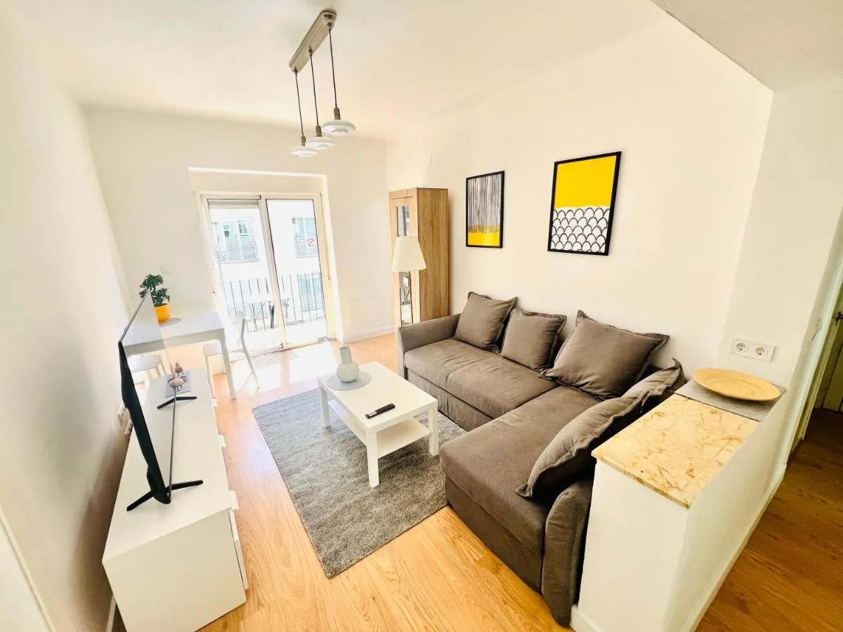 Image 2 of Peachy Stays 4-Bedroom Brand New Central Flat