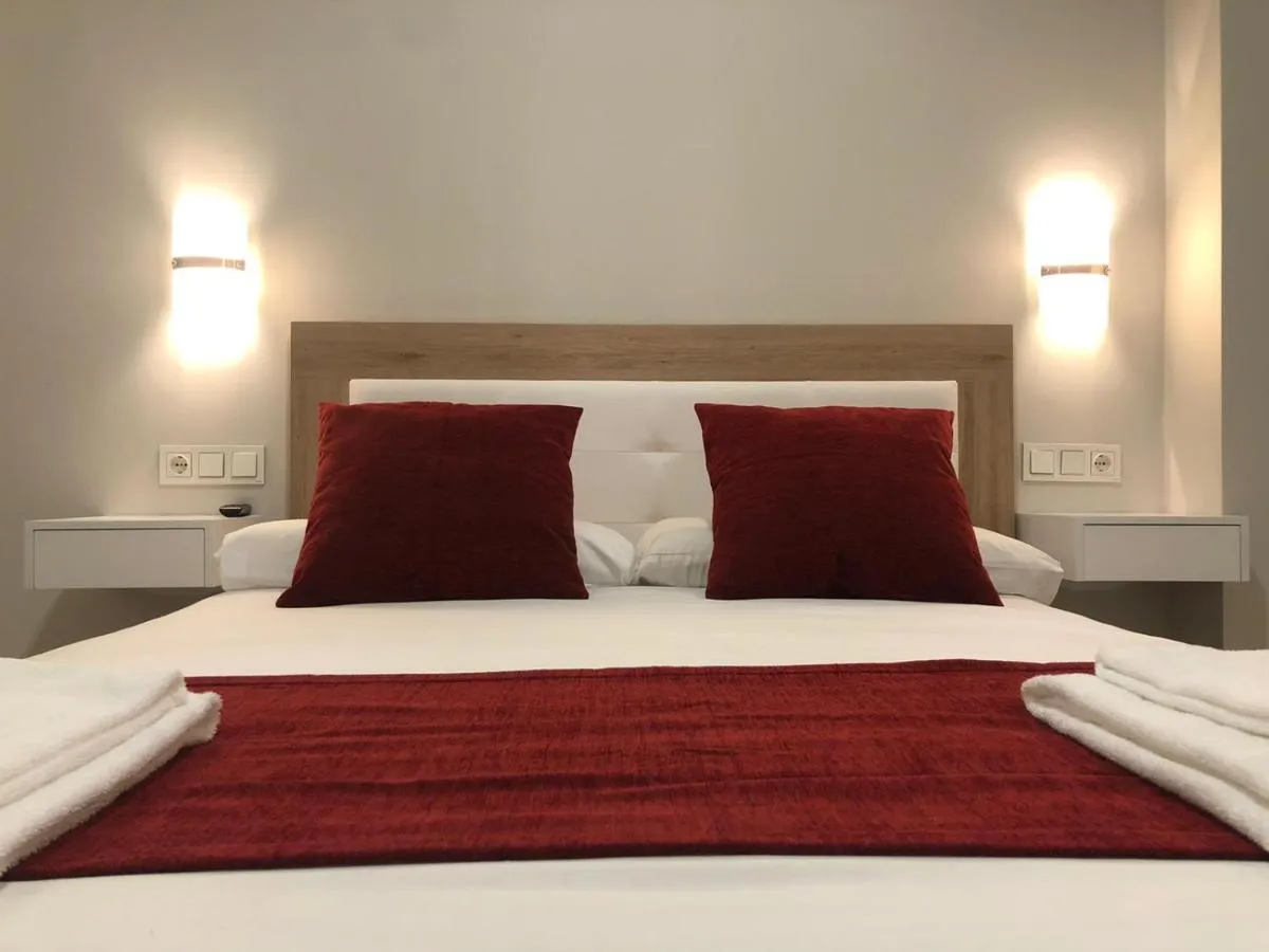 Image 1 of Pinar Malaga Rooms