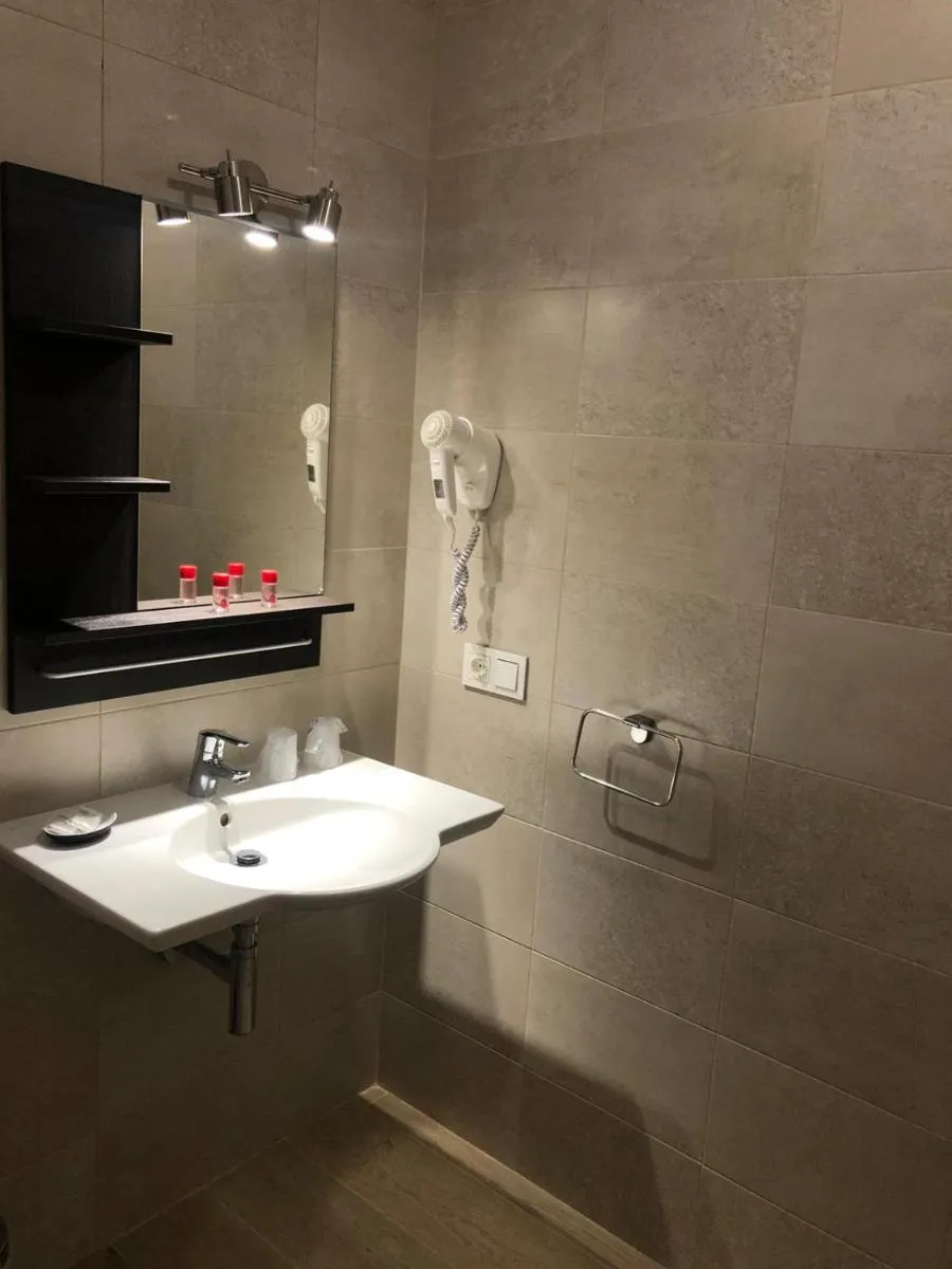 Image 6 of Pinar Malaga Rooms