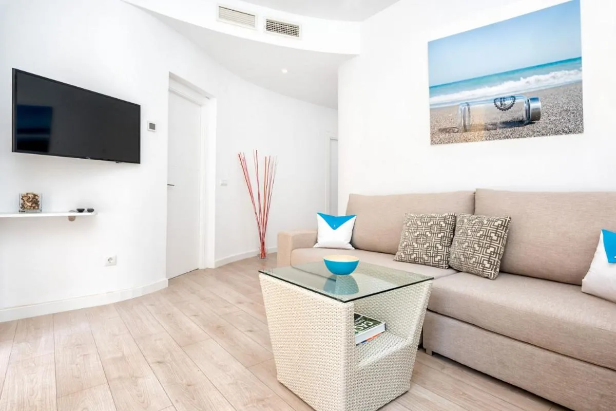 Image 2 of Pinzon Apartment in Malaga by Solaga Holiday Homes