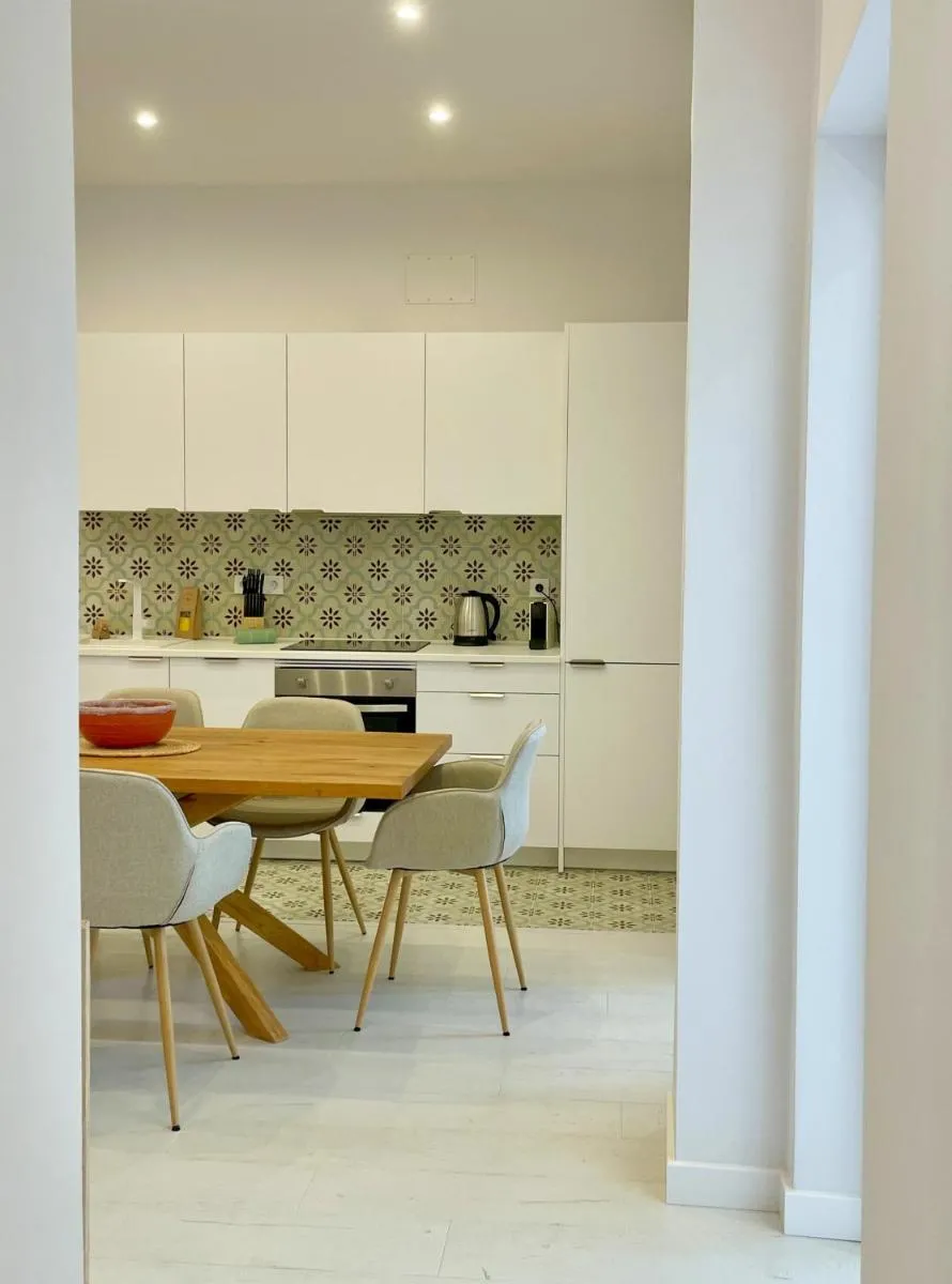 Image 4 of Piso familiar con tres habitaciones en La Goleta