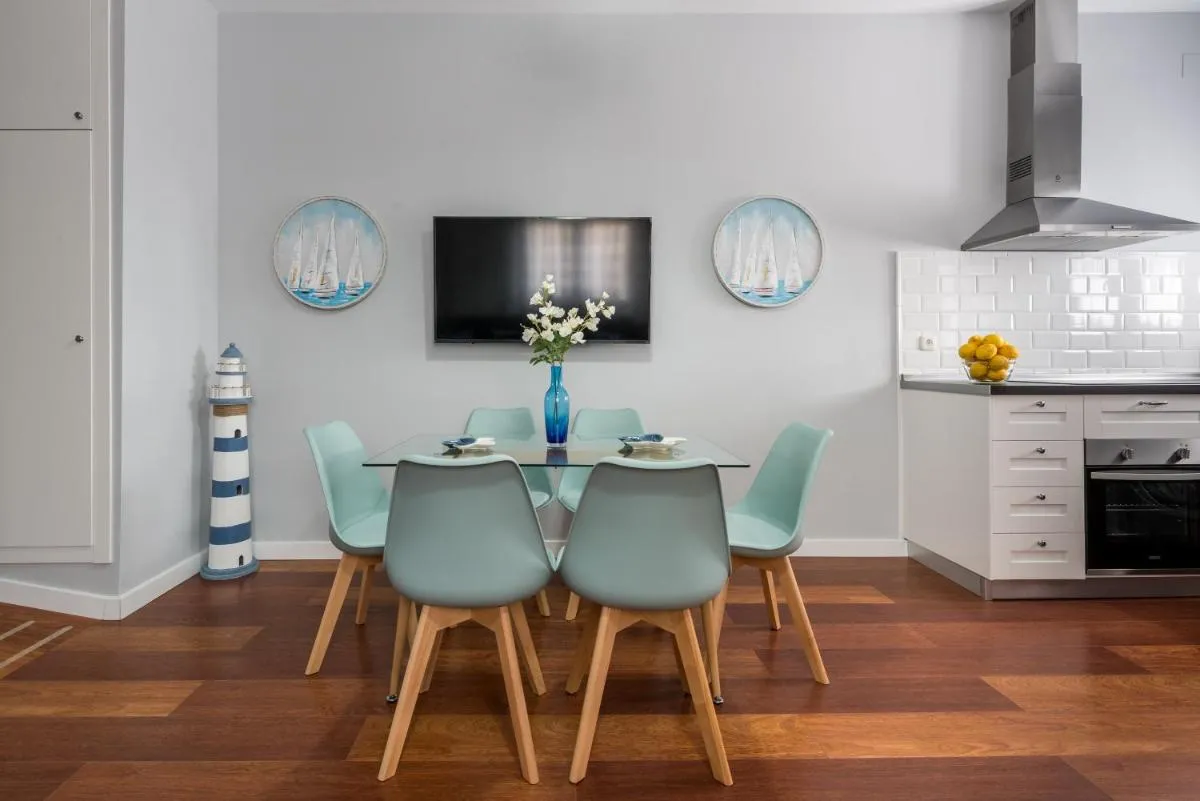 Image 1 of Premium Mediterraneo Beach, Malaga Apartamento junto a la playa