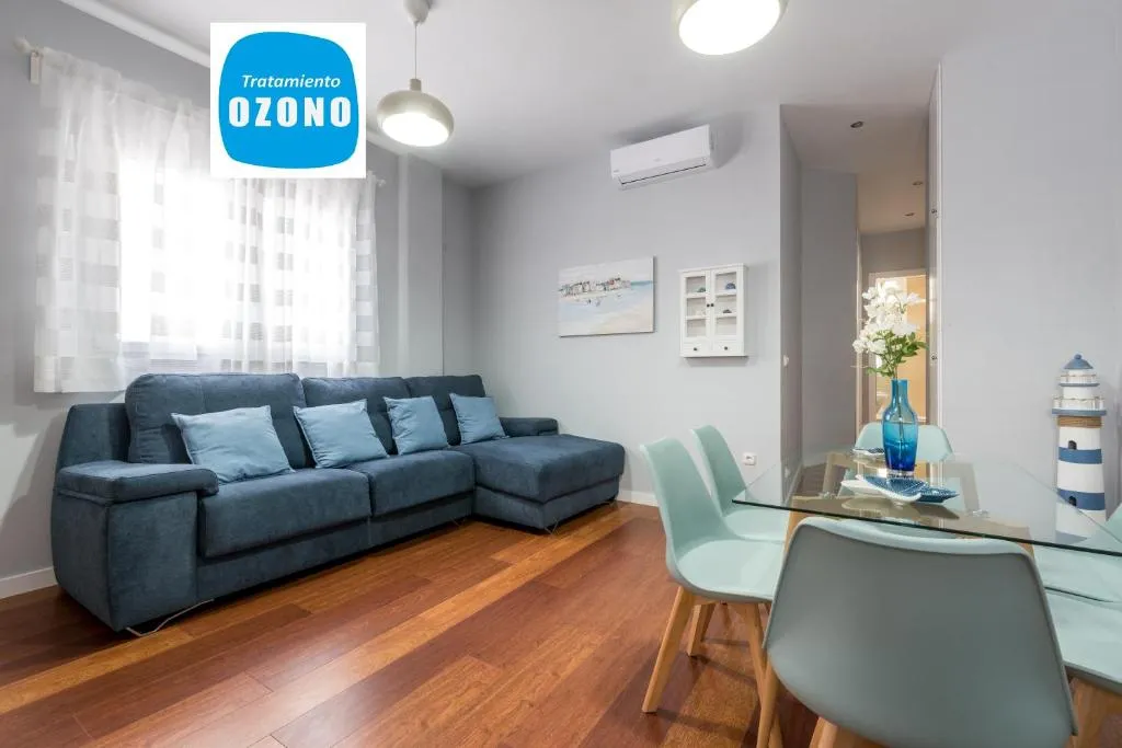 Image of Premium Mediterraneo Beach, Malaga Apartamento junto a la playa