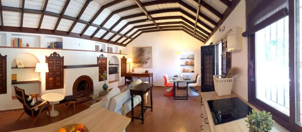 Image 1 of Quiet House in Malaga
