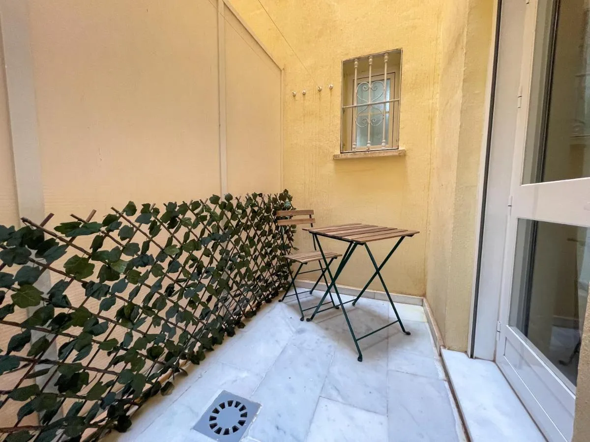 Image 4 of Relaxing 1Bedroom Apartment in the Heart of Malaga – WIFI&AC
