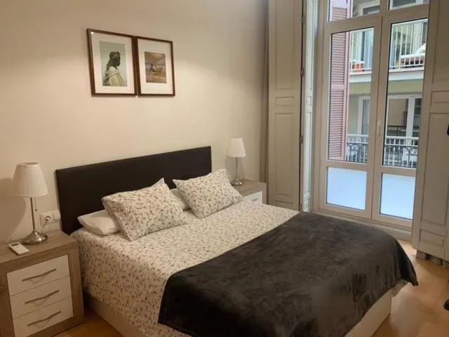 Image 2 of Rosa 2 Bedrooms in City Center