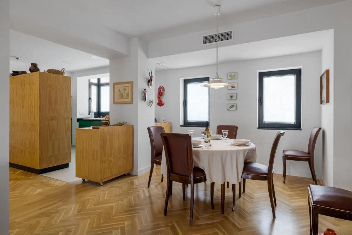 Image 3 of SOHO 2 bedrooms apt NEXT TO THE BEACH