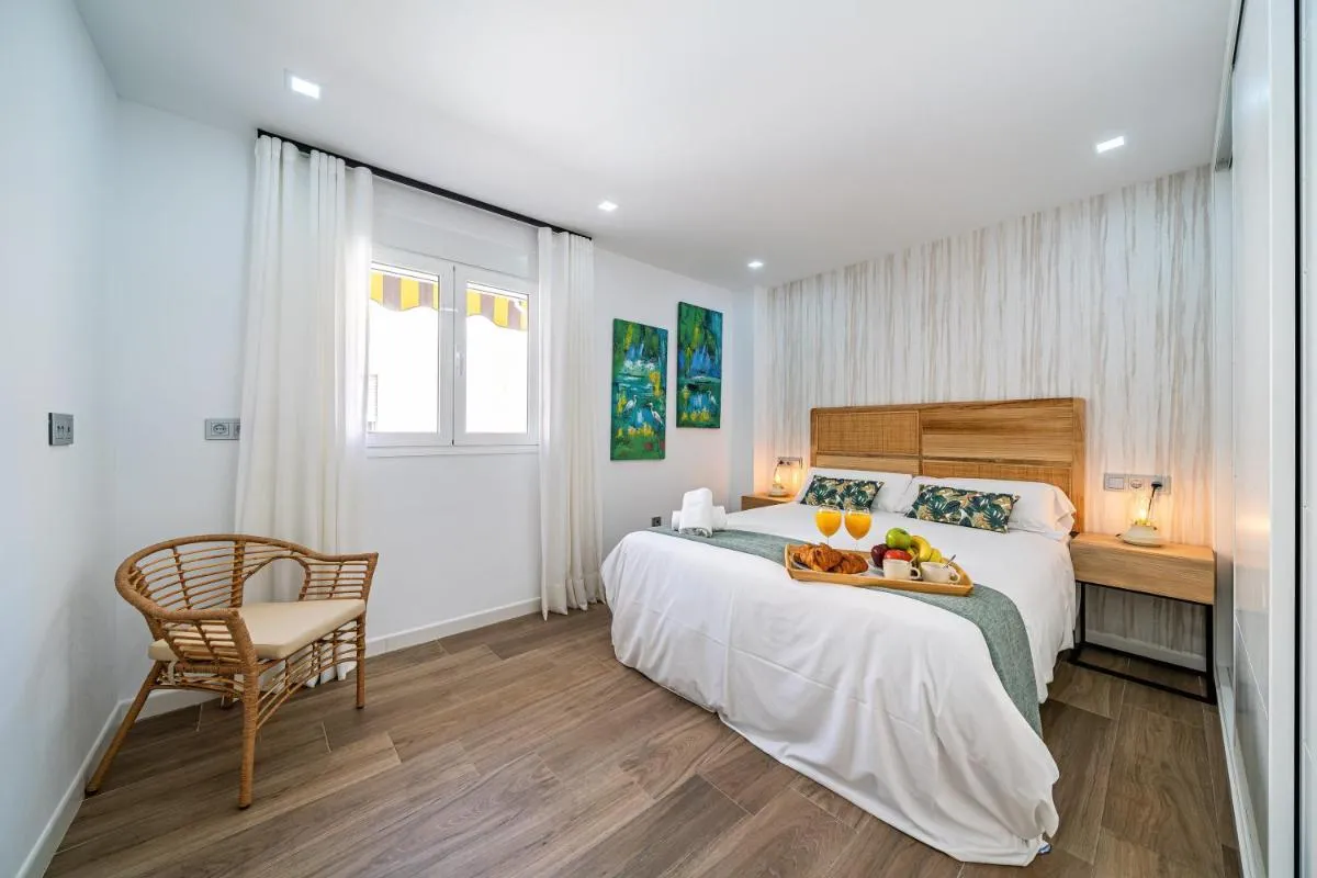 Image 2 of SUNSET MALAGA – Luxurious & Parking Apartment