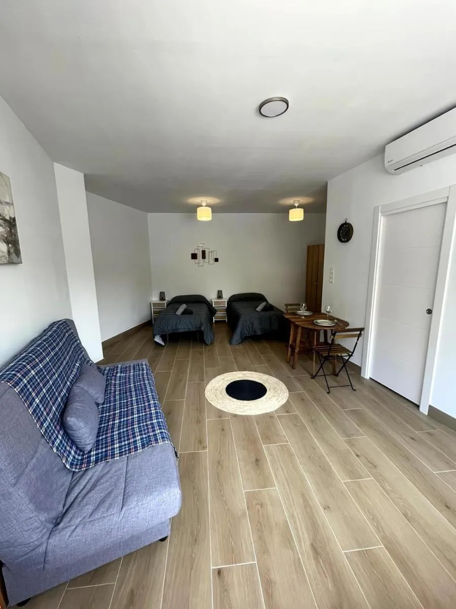 Image 1 of Sayonara Studio 8I