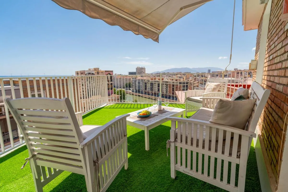 Image 2 of Sea views Penthouse City Center