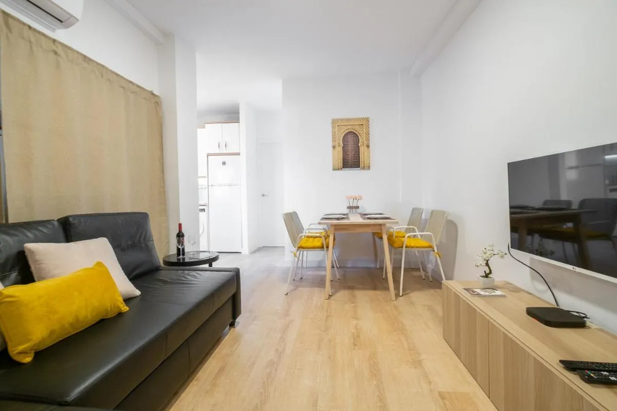 Image 4 of Self check-in! Apartment in the heart of Málaga!