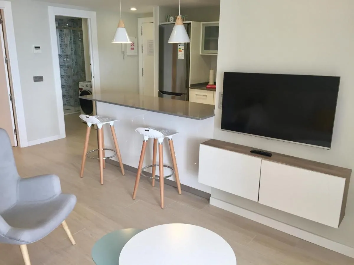 Image 3 of Sorolla 105, luxury, beach, free parking, all services, quite neighborhood, SO