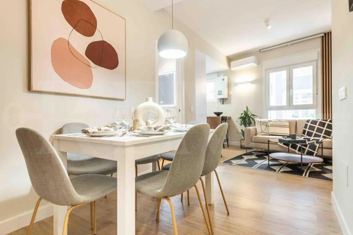 Image 6 of Spacious 3 Bedroom Apartment by REMS