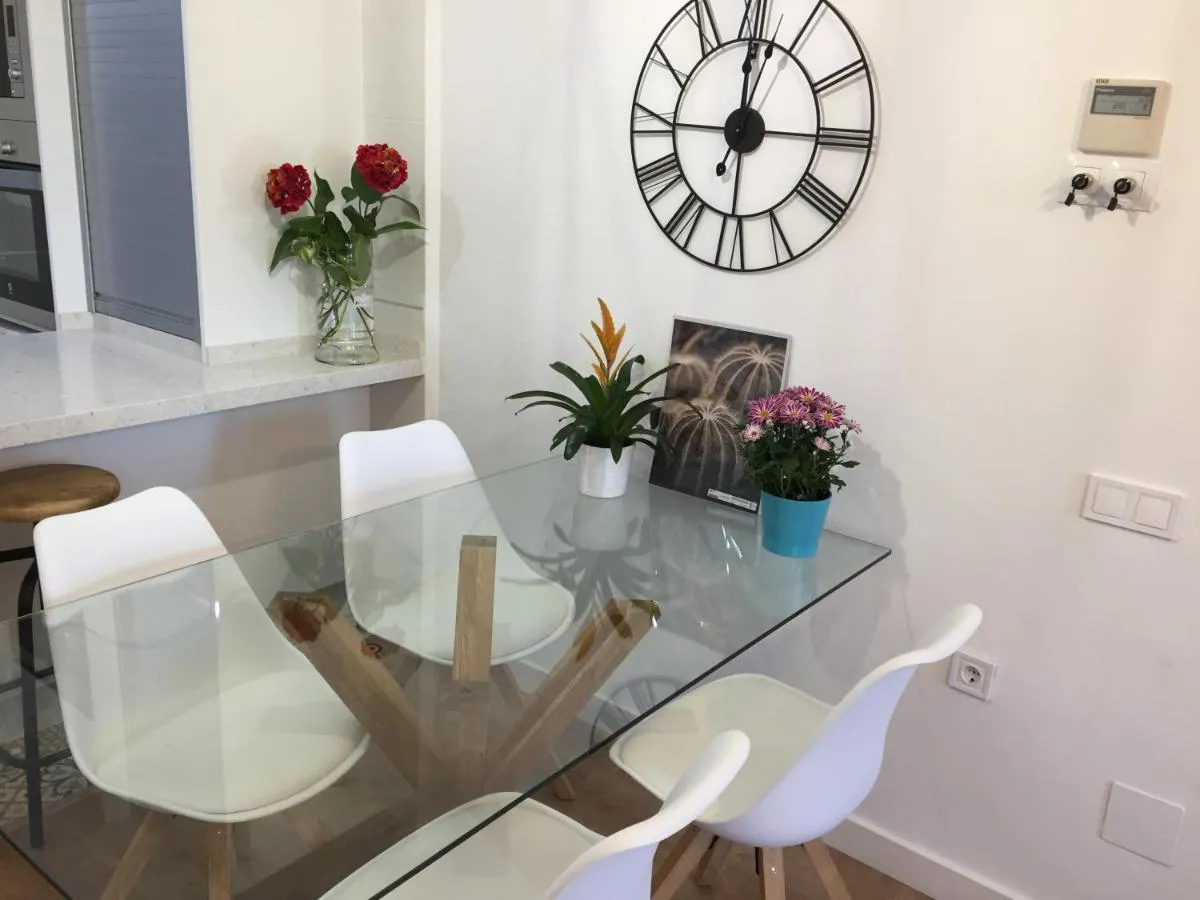 Image 6 of Spectacular Apartment 8 pax/4 rooms & Free Parking
