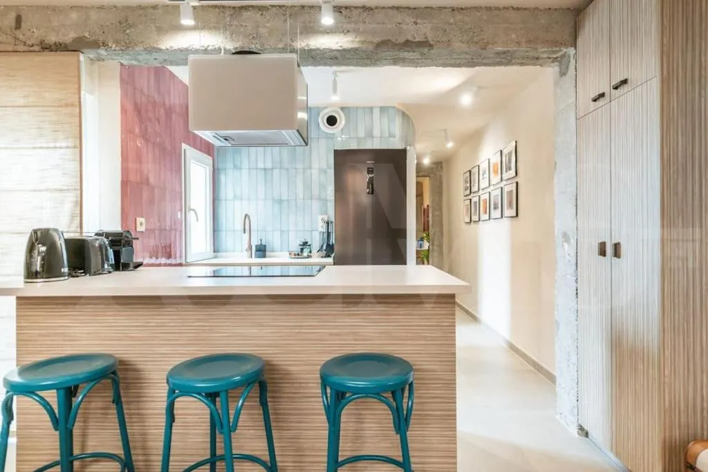 Image 4 of Stylish apartment with a street art touch by REMS