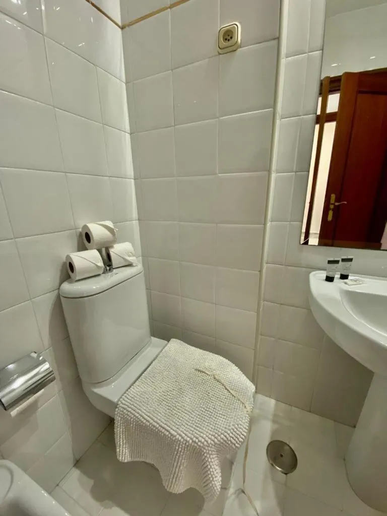Image 6 of Suite Alameda Center