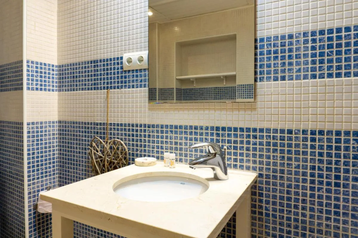 Image 2 of Suite Andrés Pérez Málaga Center