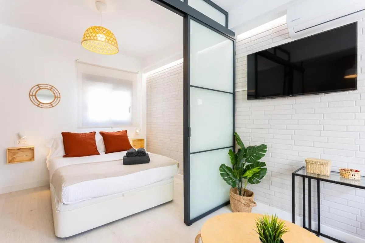 Image 1 of Suite Home Cervantes