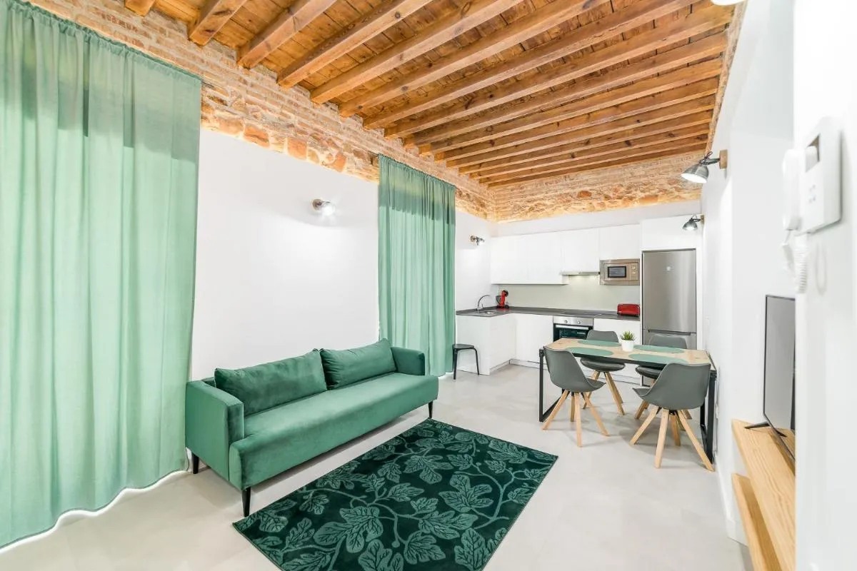 Image 2 of Suite Homes Sweet Postigos Terrace