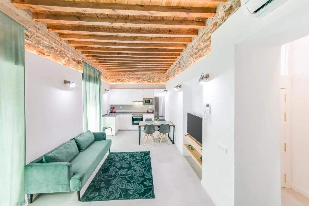 Image 1 of Suite Homes Sweet Postigos Terrace