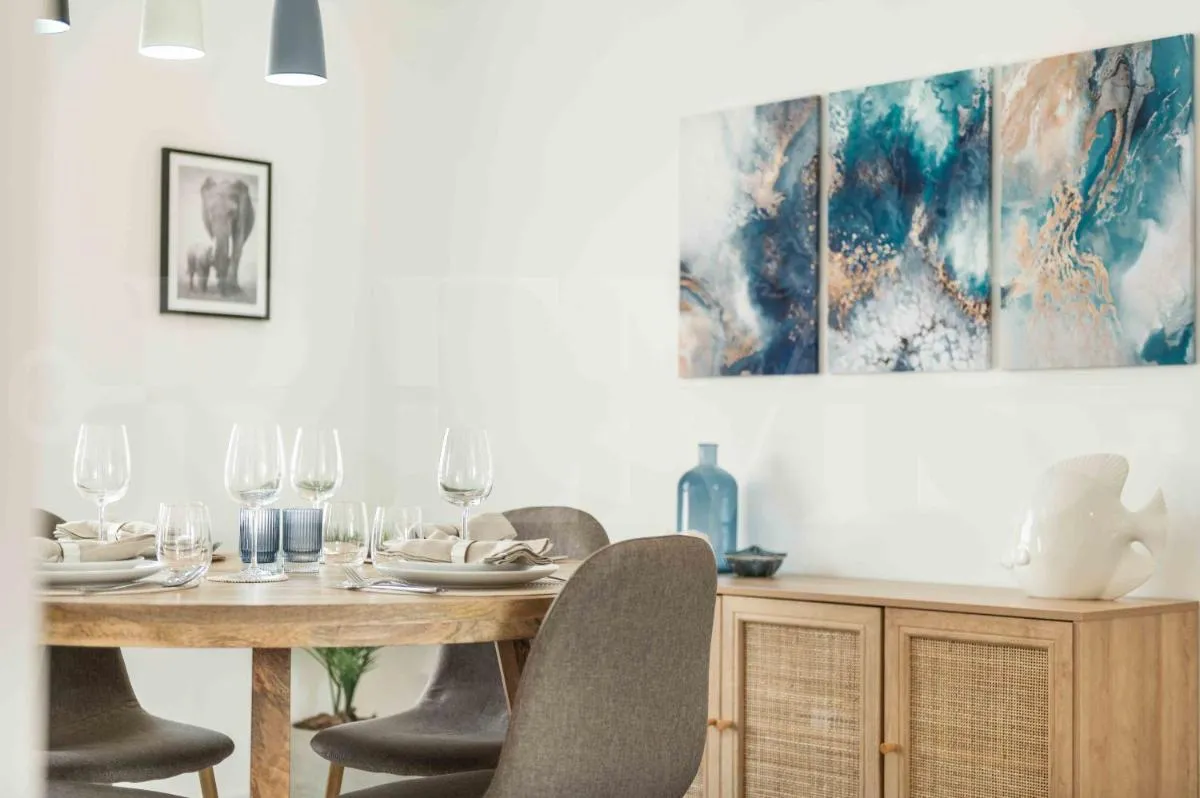 Image 4 of Sunlit & fresh apartment – Center by REMS