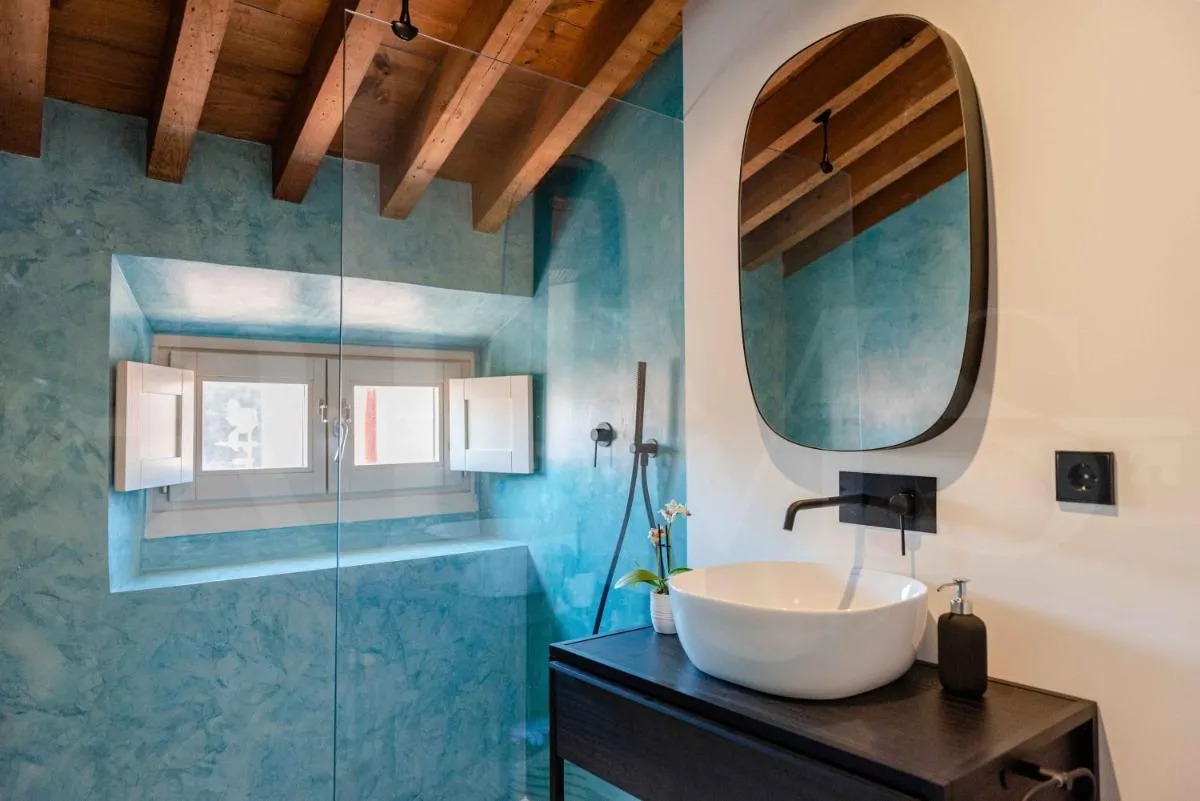 Image 2 of Superb mediterranean attic in the heart of Malaga by REMS