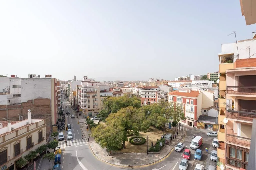 Image 2 of TGH/ Compas de la victoria