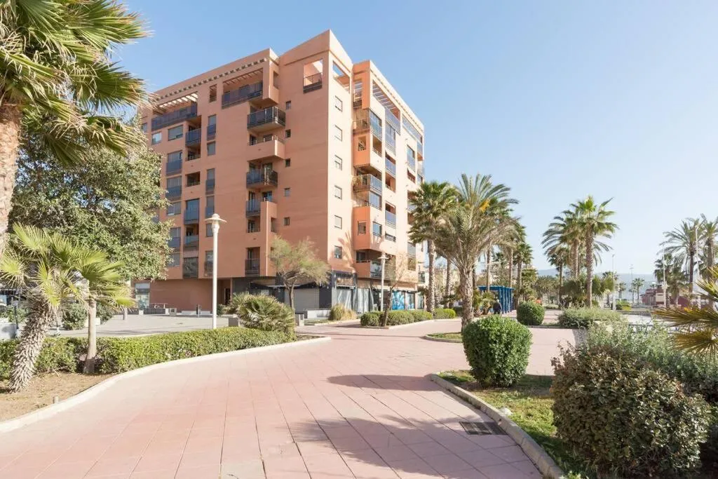 Image of TGH Málaga we love the sea