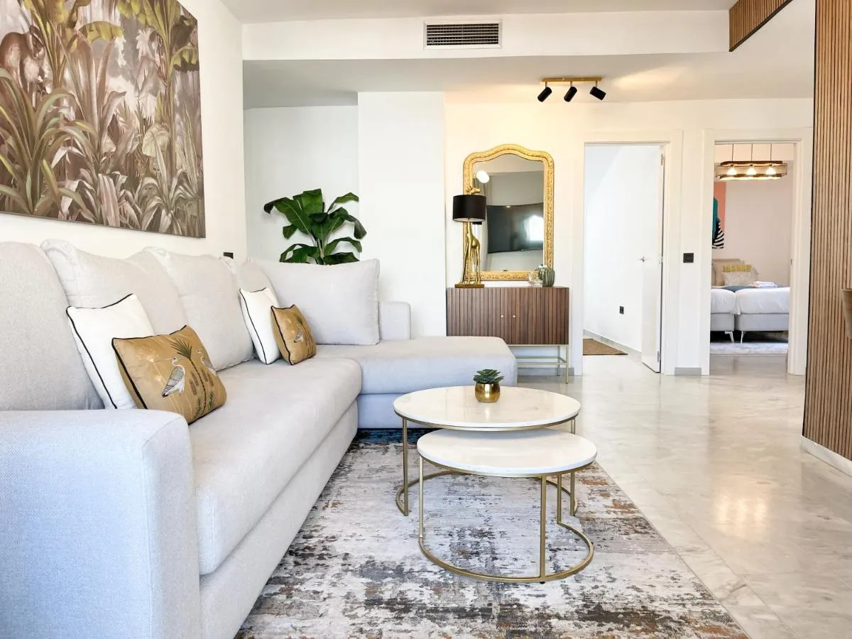 Image 5 of Tennessee Penthouse