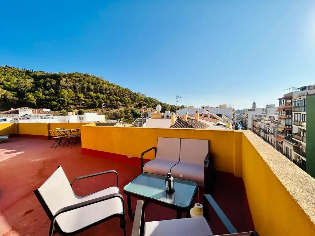 Image of Terrace Relax Apartment. City & Beach