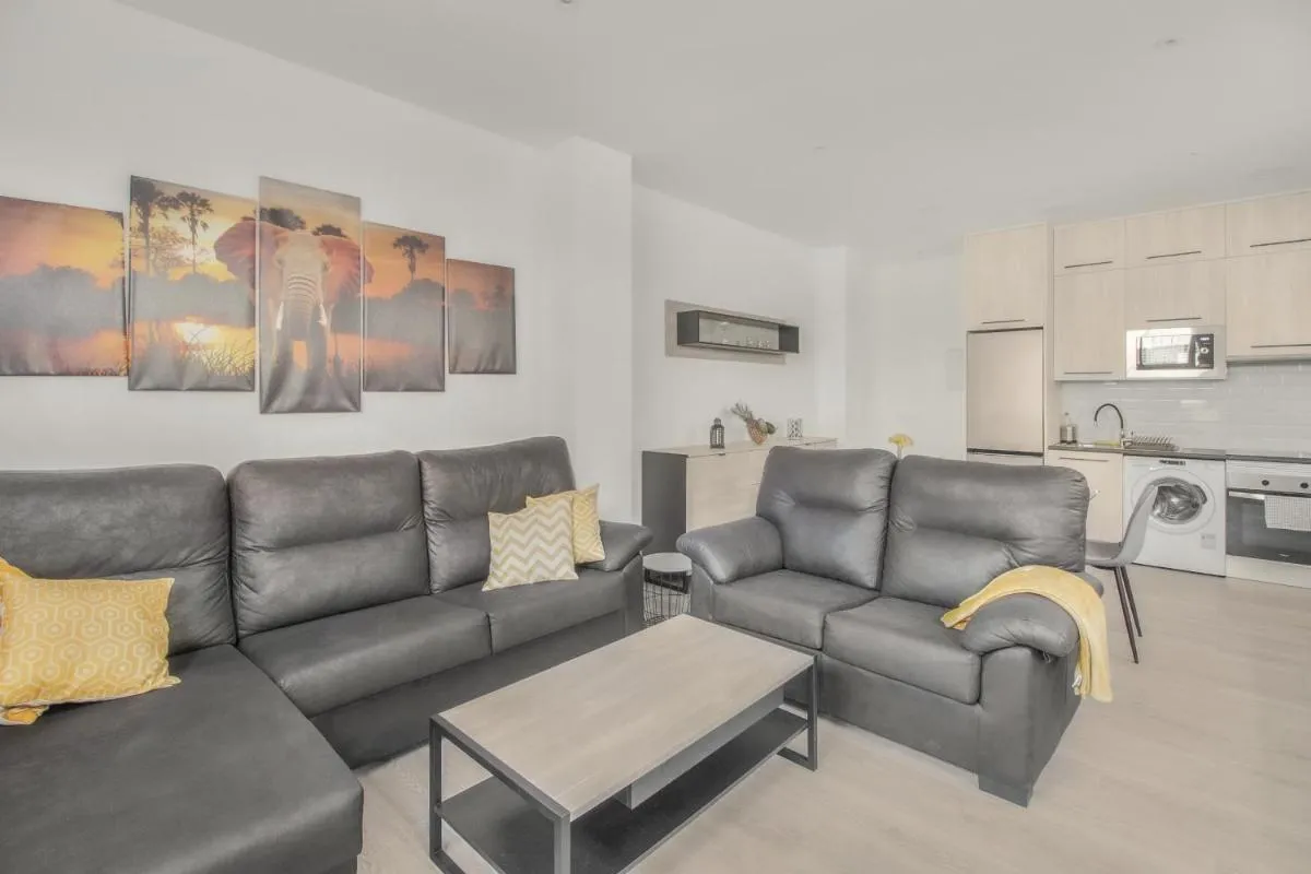 Image 3 of The Million Street Appartment