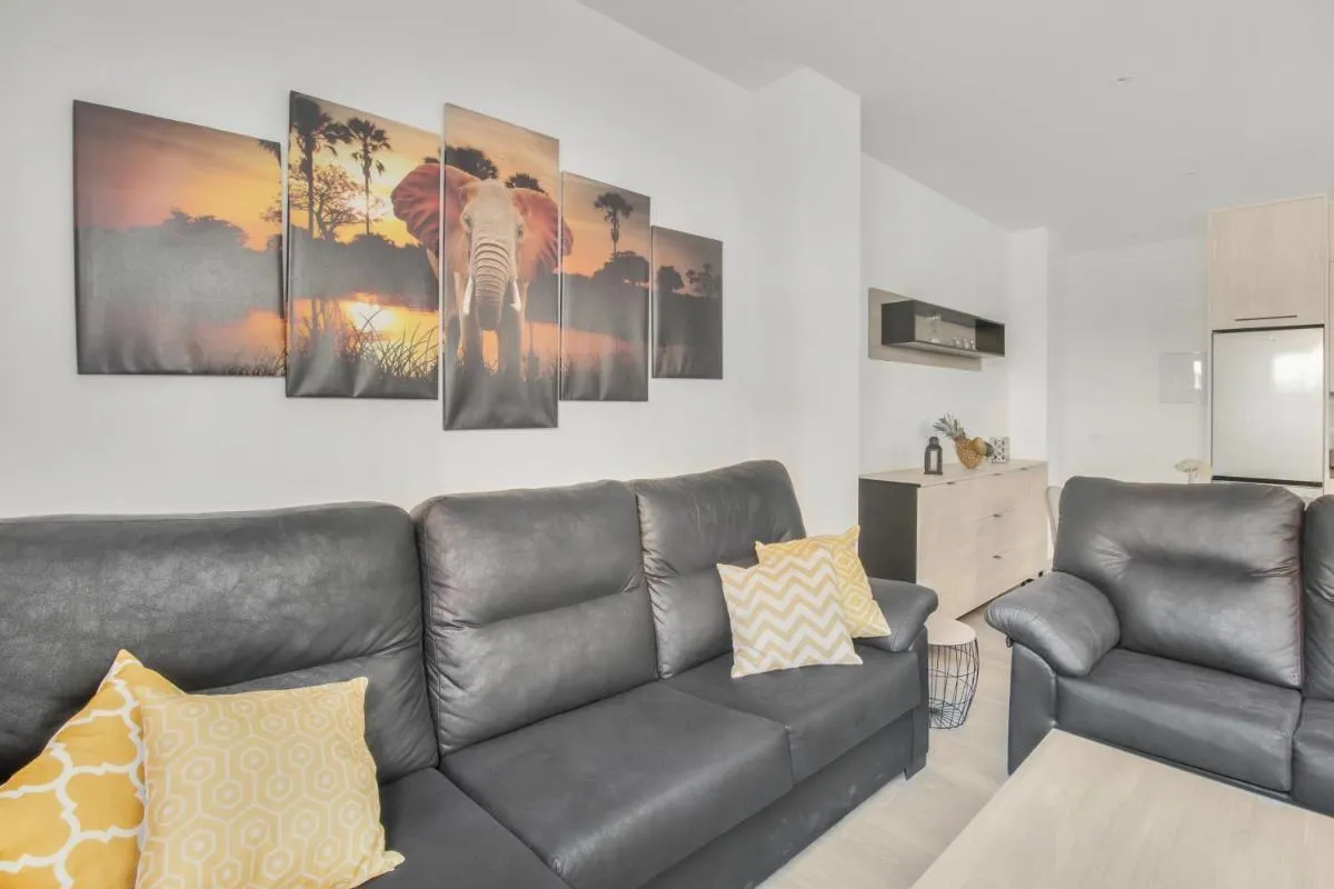 Image 4 of The Million Street Appartment