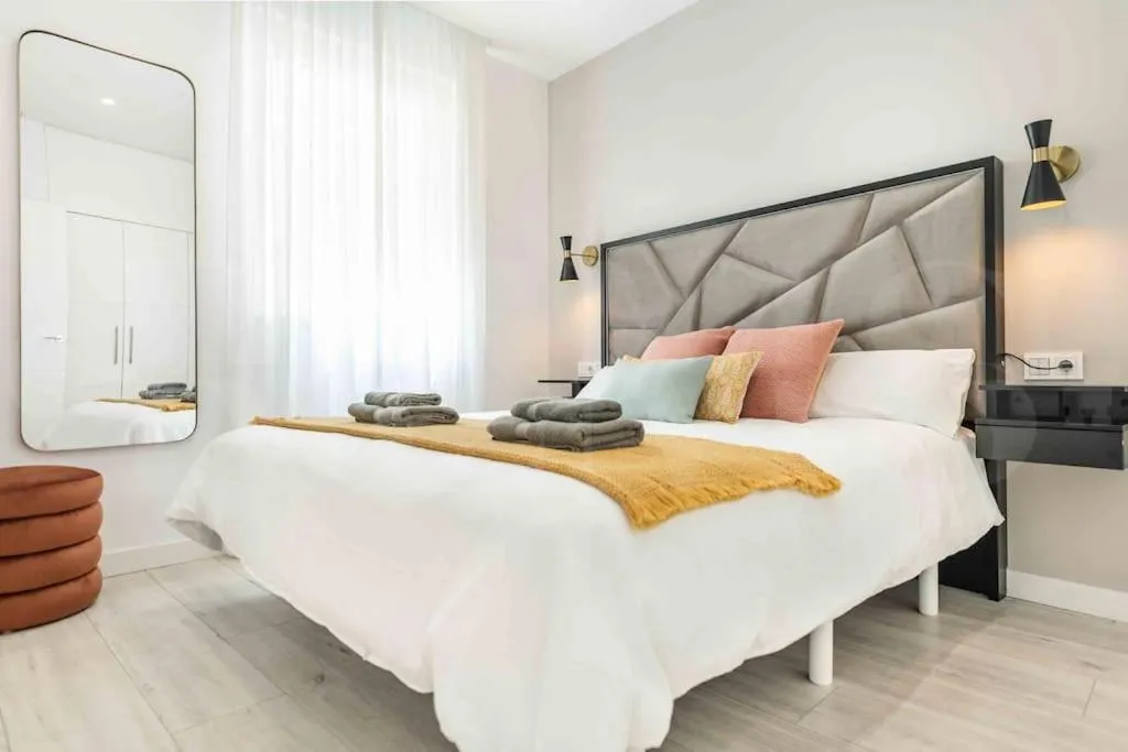 Image 2 of Tranquil & bright apartment with parking by REMS
