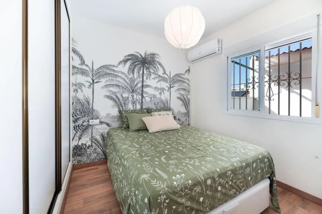 Image 2 of Urban Charm Rooftop Apartment with Vista