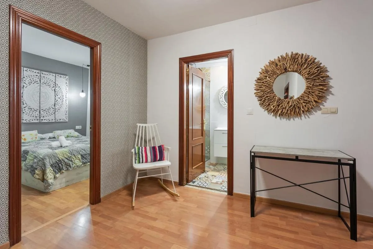 Image 4 of UrbanChicMalaga 2Bedroom Oasis In Historic Malaga Centre