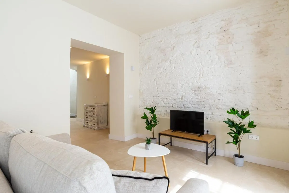 Image 2 of Urbe 10 Carreteria 1 Bedroom Apartment