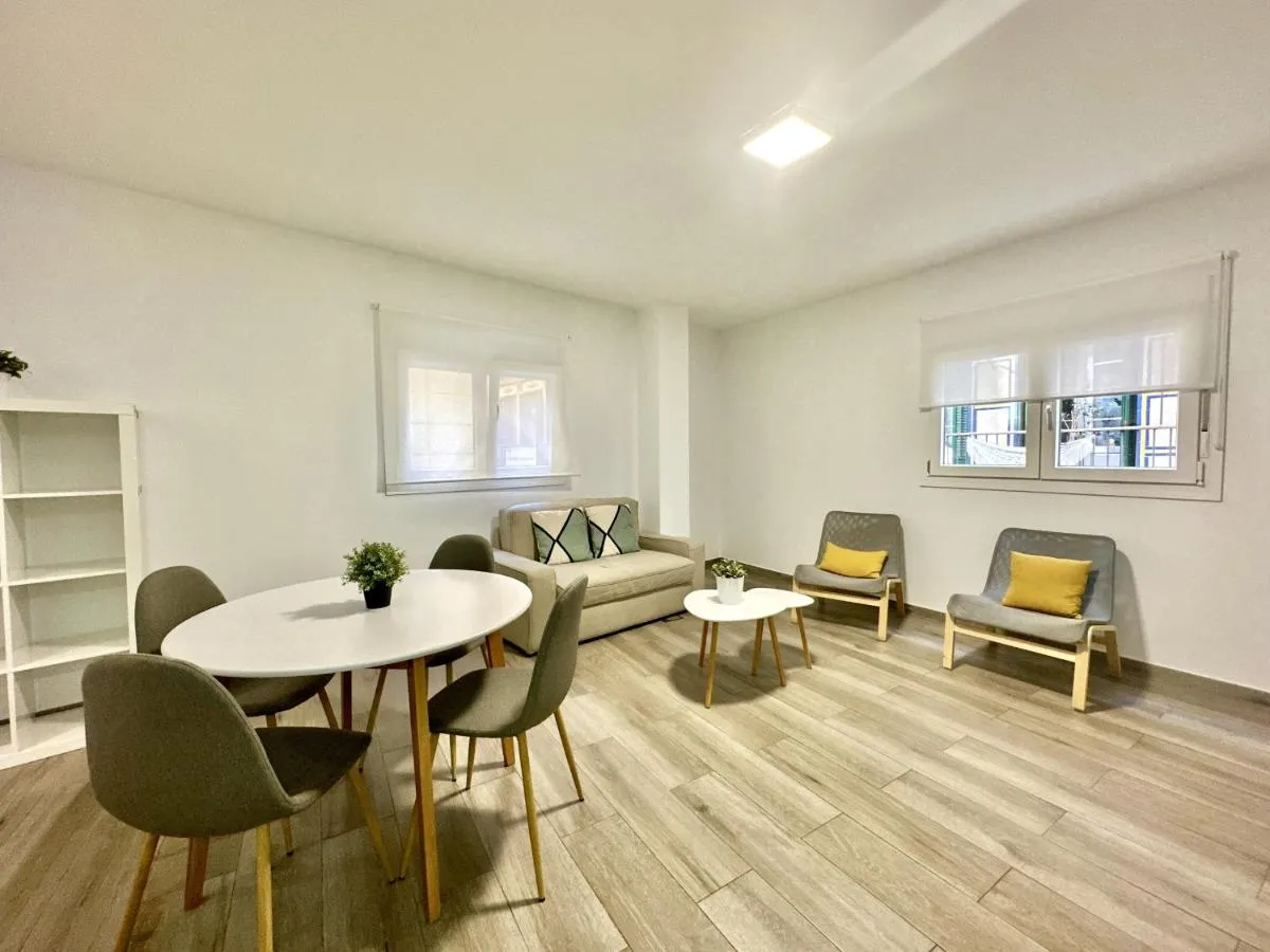 Image 2 of Urbe10 Santa Lucia 1 Bedroom Apartment 1A